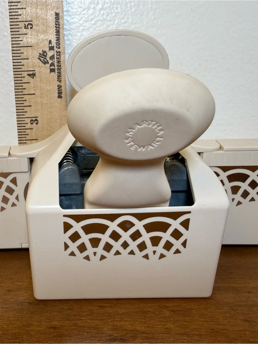 Martha Stewart SPIRAL ARCHES Arch Deep Border Edge Punches Paper Punch